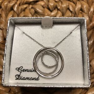 Great Gift! 🎁 NEW